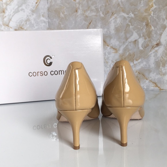 70% Beige Patent Leather Women’s Pumps - Picture 5 of 8